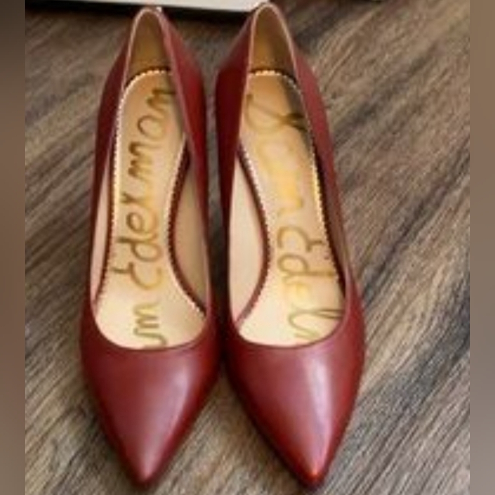 Brown Leather Women's Pumps - Picture 3 of 6